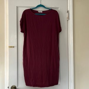 Maroon shift dress